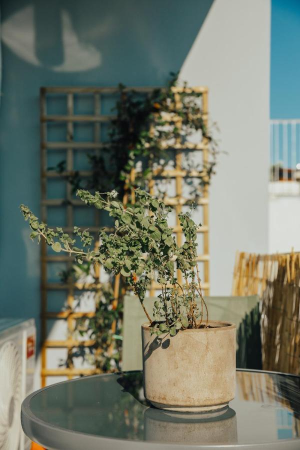 Loft With Private Parking Apartment Athens Exterior photo